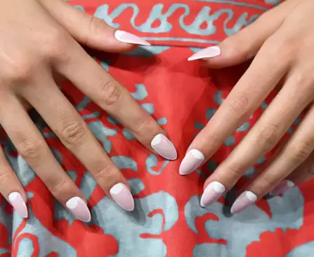 Slaying with Convenience How Press On Nails in Australia Can Help